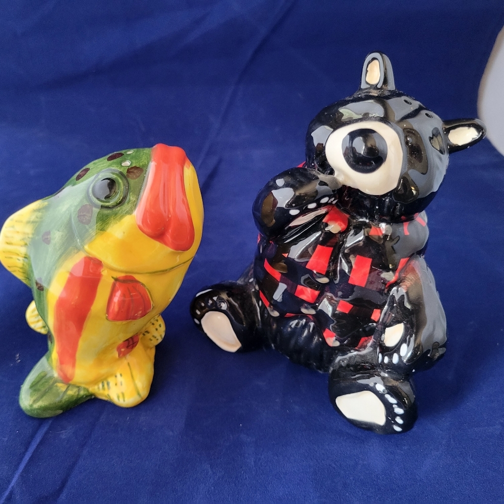 Trout Fish and Black Bear Salt and Pepper Shakers All Occasion/Holiday